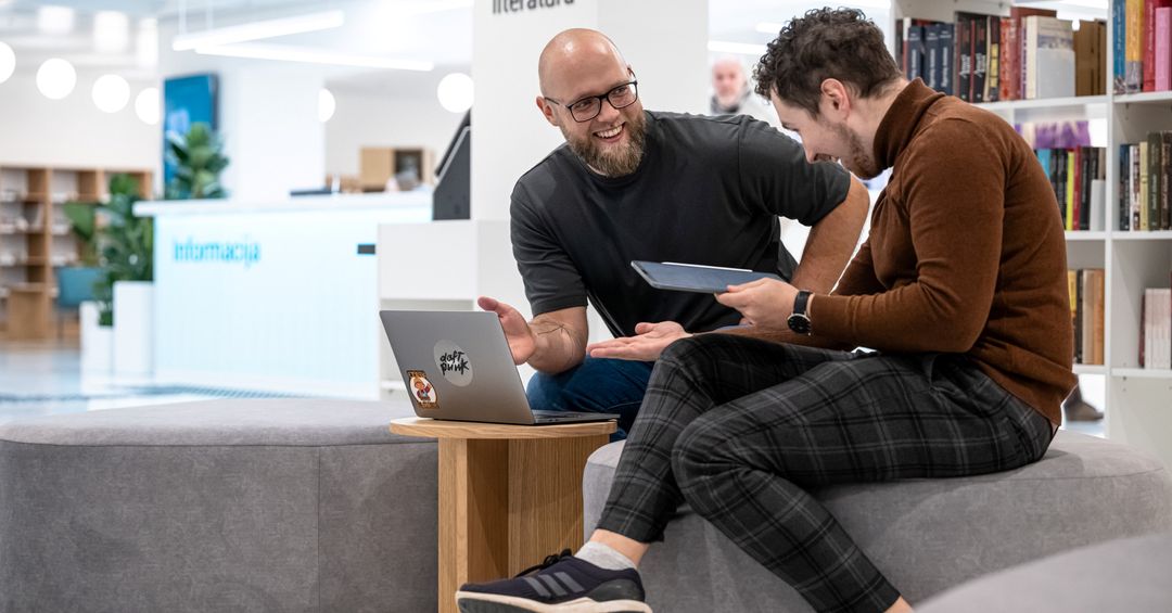 Ąžuolyno biblioteka